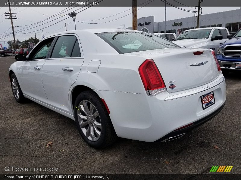 Bright White / Black 2018 Chrysler 300 Limited AWD