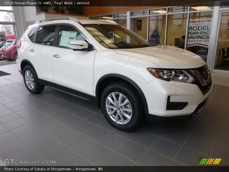 Front 3/4 View of 2018 Rogue SV AWD