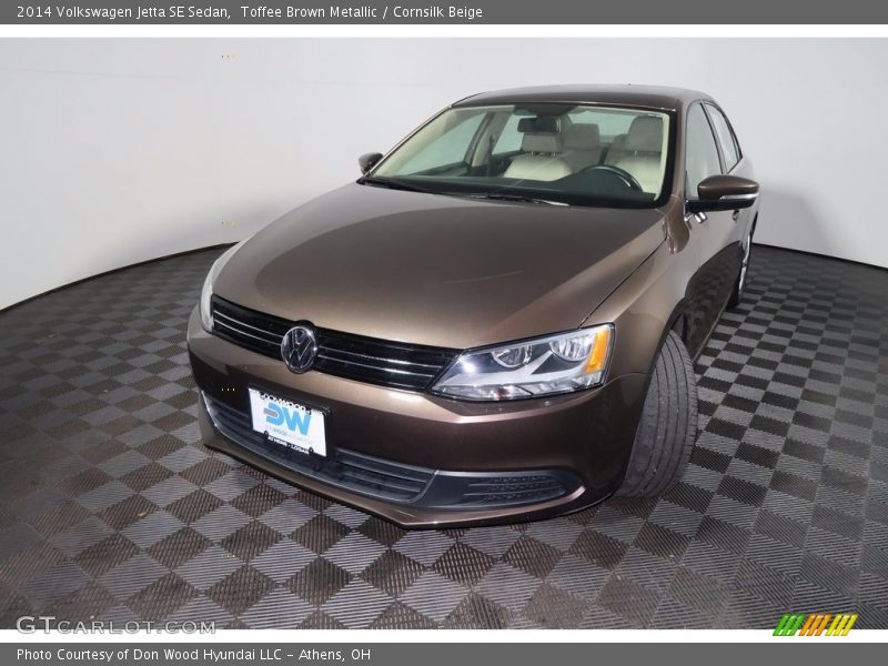 Toffee Brown Metallic / Cornsilk Beige 2014 Volkswagen Jetta SE Sedan