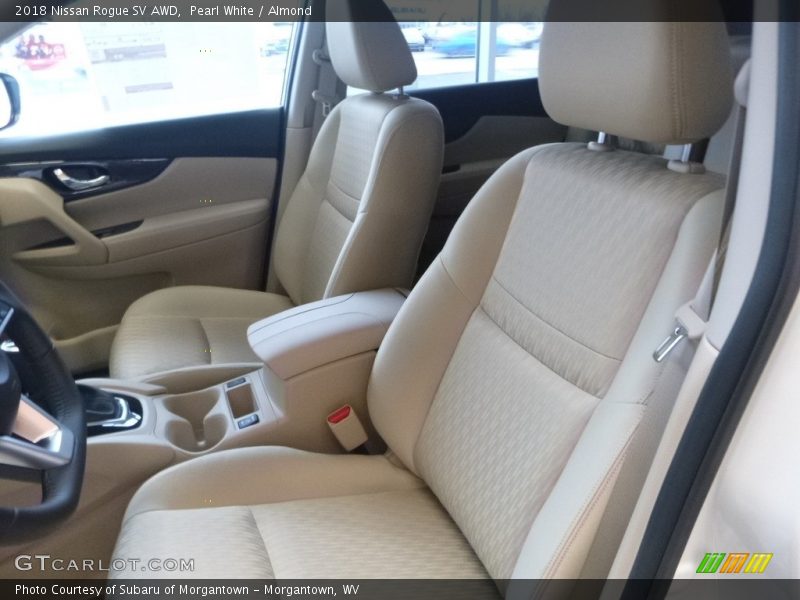 Pearl White / Almond 2018 Nissan Rogue SV AWD