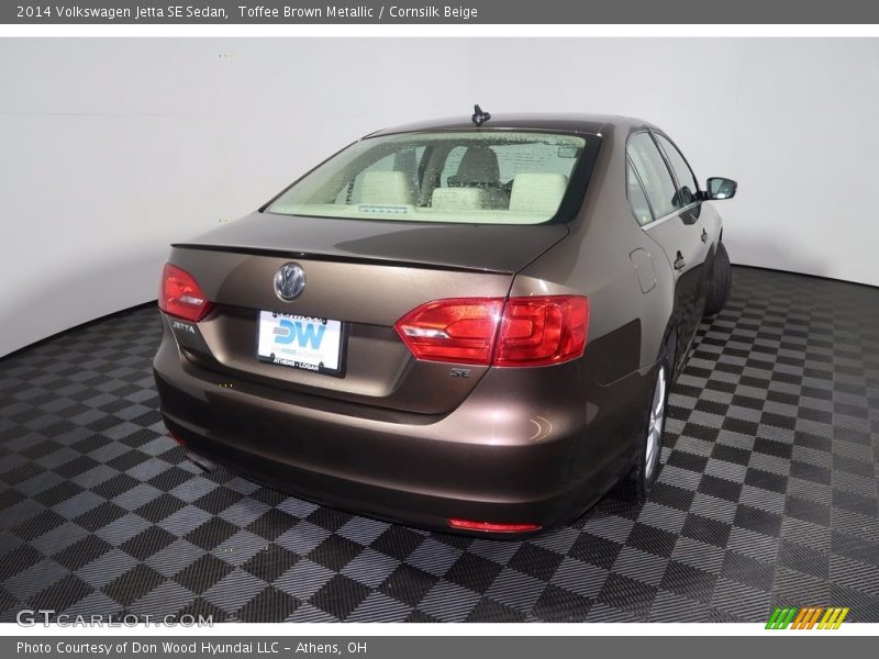 Toffee Brown Metallic / Cornsilk Beige 2014 Volkswagen Jetta SE Sedan
