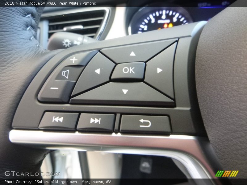 Pearl White / Almond 2018 Nissan Rogue SV AWD