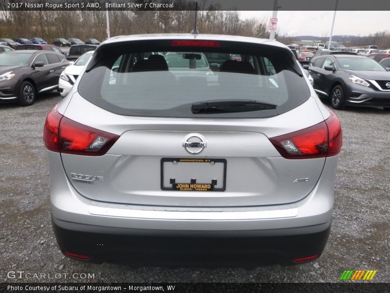 Brilliant Silver / Charcoal 2017 Nissan Rogue Sport S AWD