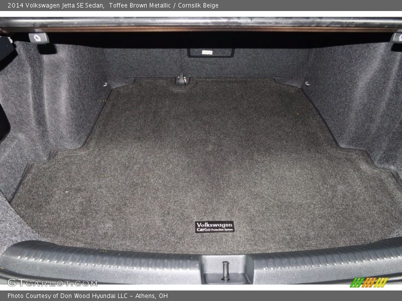 Toffee Brown Metallic / Cornsilk Beige 2014 Volkswagen Jetta SE Sedan