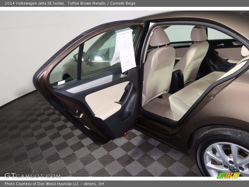 Toffee Brown Metallic / Cornsilk Beige 2014 Volkswagen Jetta SE Sedan