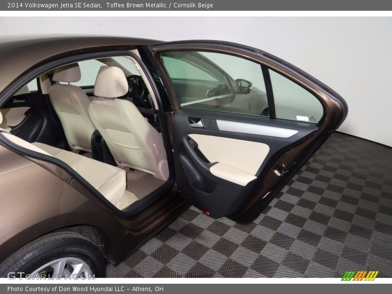 Toffee Brown Metallic / Cornsilk Beige 2014 Volkswagen Jetta SE Sedan