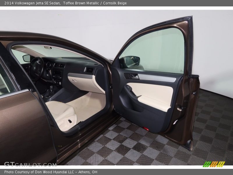 Toffee Brown Metallic / Cornsilk Beige 2014 Volkswagen Jetta SE Sedan