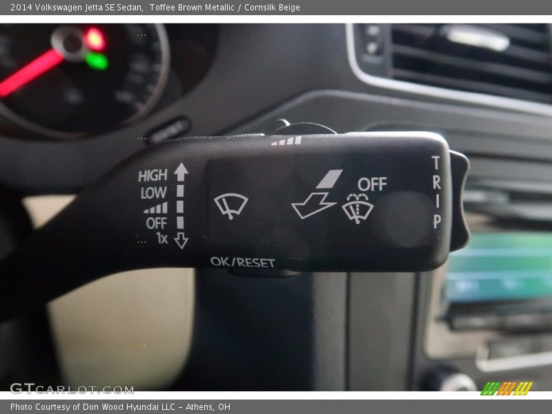 Toffee Brown Metallic / Cornsilk Beige 2014 Volkswagen Jetta SE Sedan