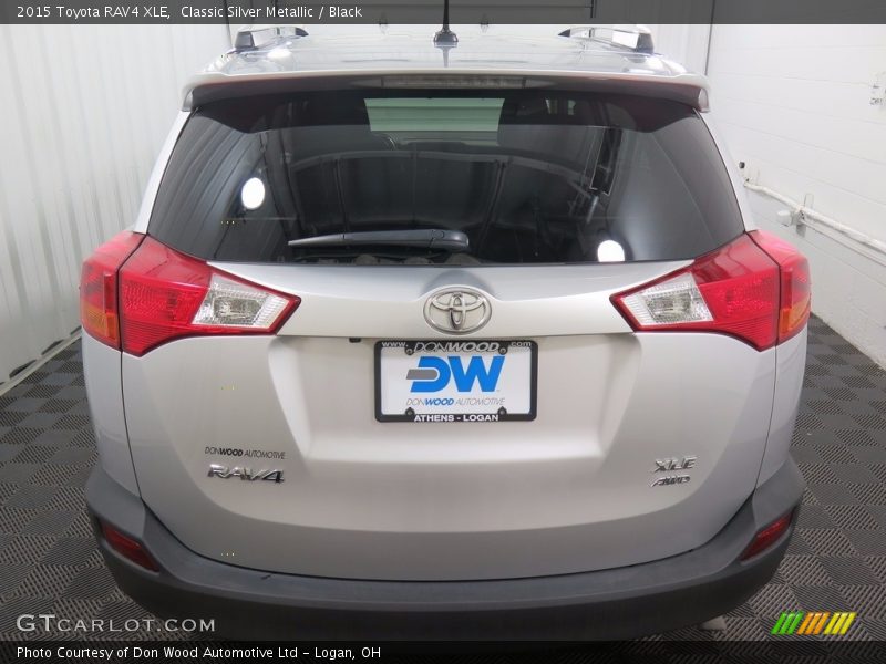Classic Silver Metallic / Black 2015 Toyota RAV4 XLE