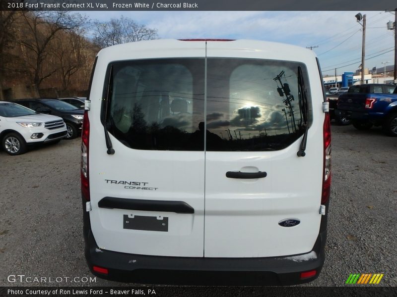 Frozen White / Charcoal Black 2018 Ford Transit Connect XL Van