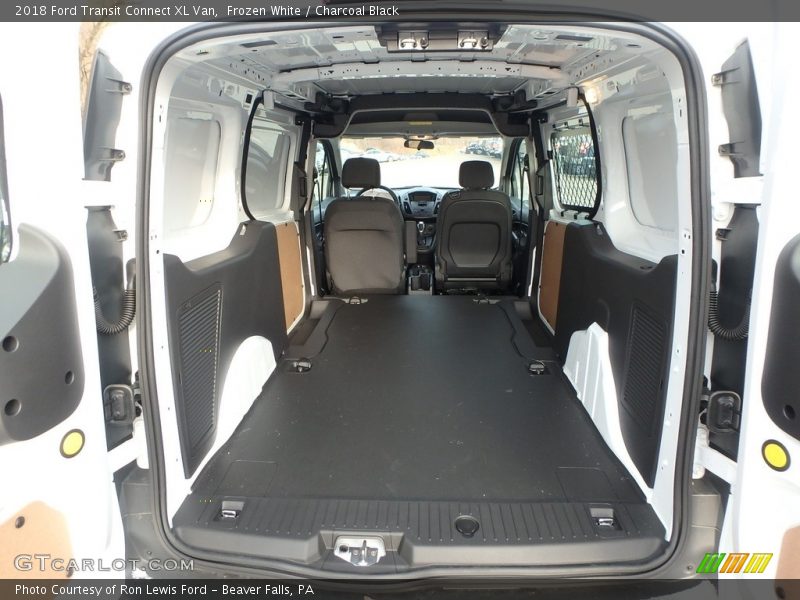 Frozen White / Charcoal Black 2018 Ford Transit Connect XL Van