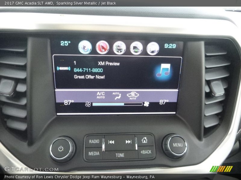 Sparkling Silver Metallic / Jet Black 2017 GMC Acadia SLT AWD