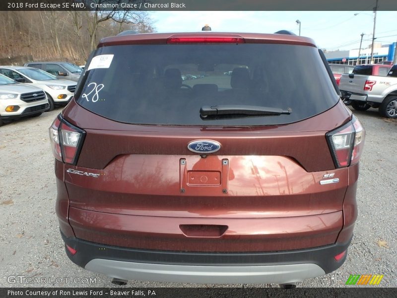 Cinnamon Glaze / Charcoal Black 2018 Ford Escape SE 4WD