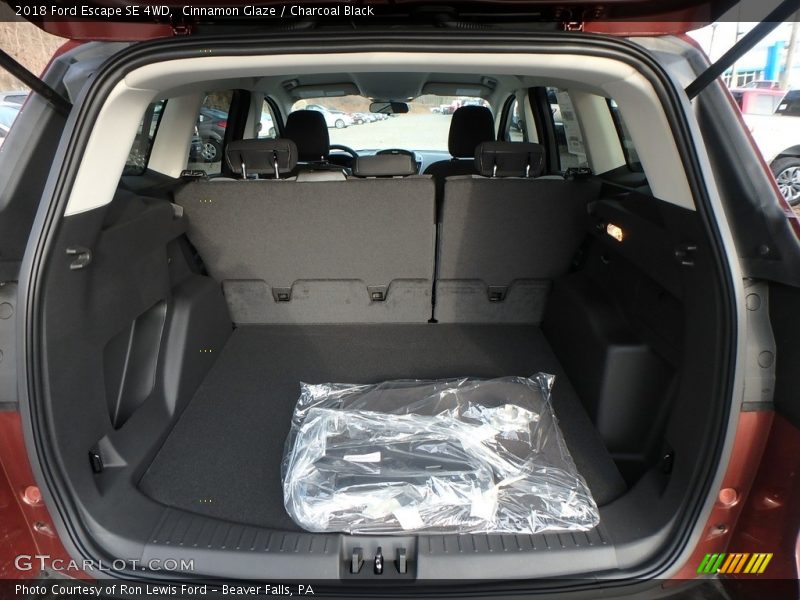 Cinnamon Glaze / Charcoal Black 2018 Ford Escape SE 4WD