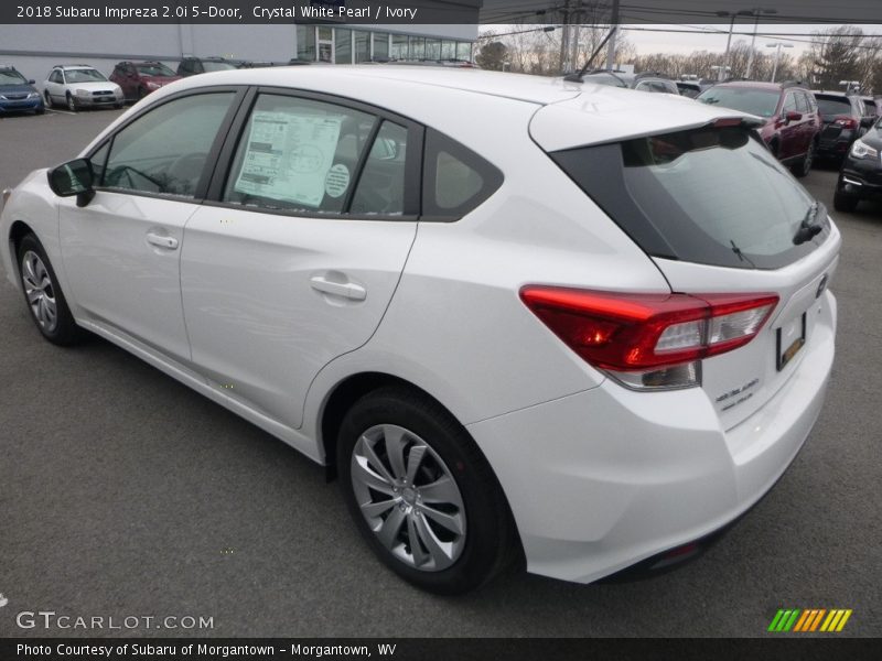 Crystal White Pearl / Ivory 2018 Subaru Impreza 2.0i 5-Door