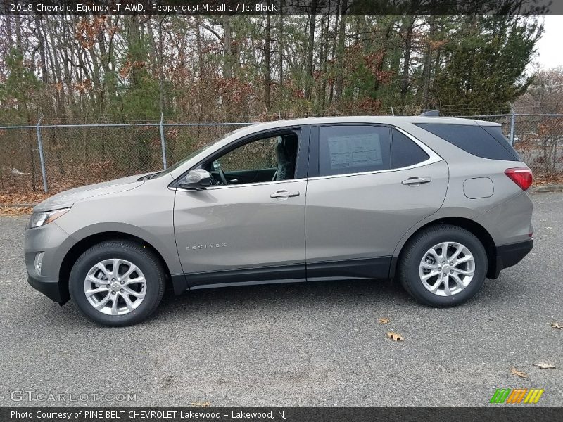 Pepperdust Metallic / Jet Black 2018 Chevrolet Equinox LT AWD