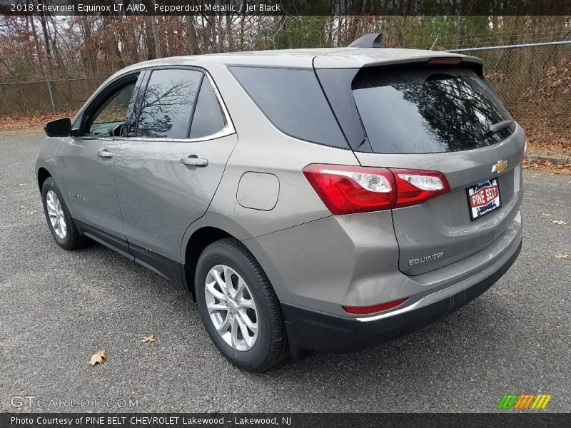 Pepperdust Metallic / Jet Black 2018 Chevrolet Equinox LT AWD