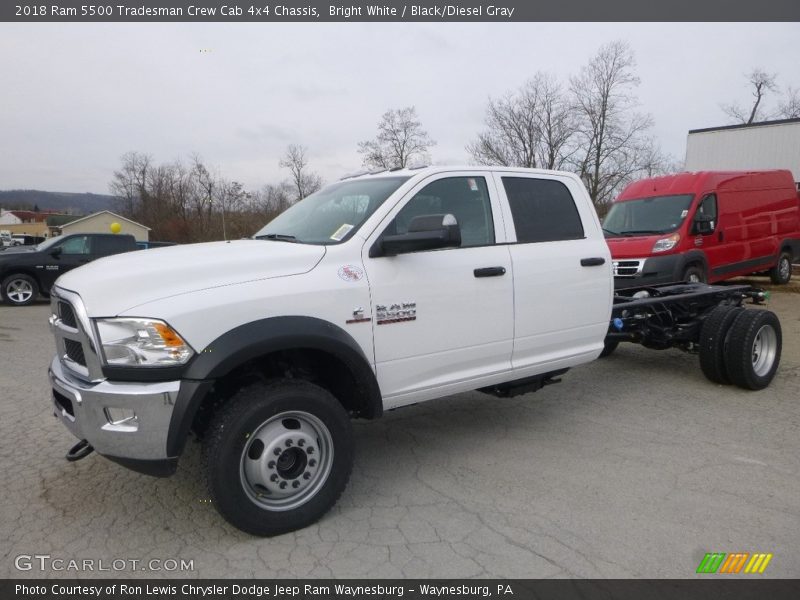 Front 3/4 View of 2018 5500 Tradesman Crew Cab 4x4 Chassis