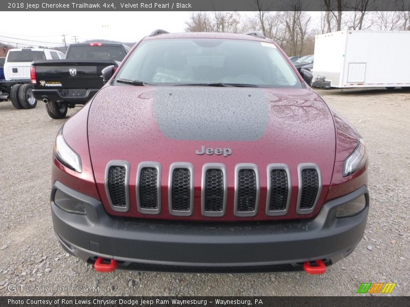 Velvet Red Pearl / Black 2018 Jeep Cherokee Trailhawk 4x4