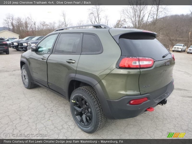 Olive Green Pearl / Black 2018 Jeep Cherokee Trailhawk 4x4