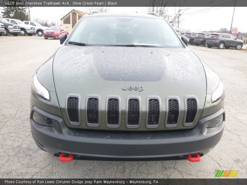 Olive Green Pearl / Black 2018 Jeep Cherokee Trailhawk 4x4