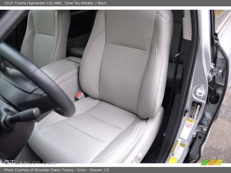 Silver Sky Metallic / Black 2015 Toyota Highlander XLE AWD