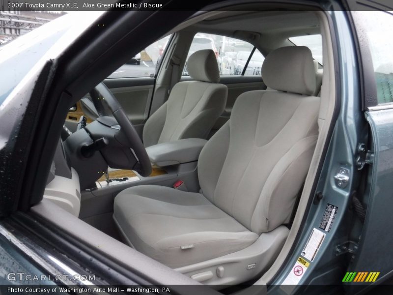 Aloe Green Metallic / Bisque 2007 Toyota Camry XLE