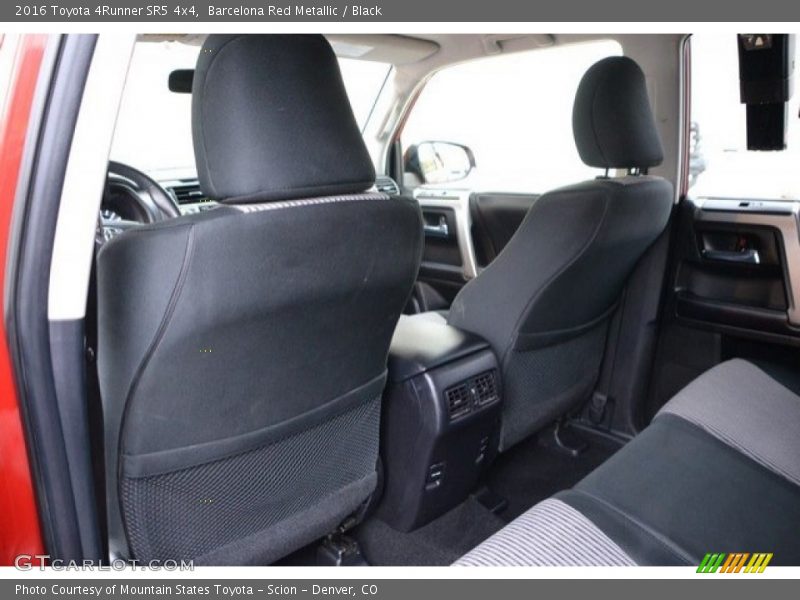 Barcelona Red Metallic / Black 2016 Toyota 4Runner SR5 4x4