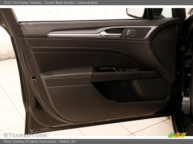 Tuxedo Black Metallic / Charcoal Black 2015 Ford Fusion Titanium