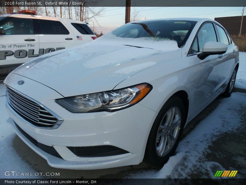 Oxford White / Ebony 2018 Ford Fusion SE