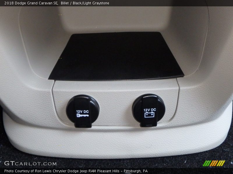 Billet / Black/Light Graystone 2018 Dodge Grand Caravan SE