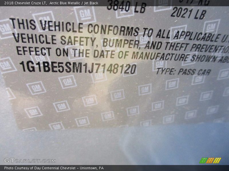 Arctic Blue Metallic / Jet Black 2018 Chevrolet Cruze LT