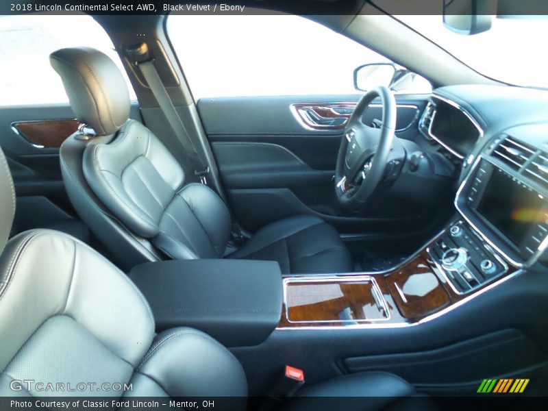  2018 Continental Select AWD Ebony Interior