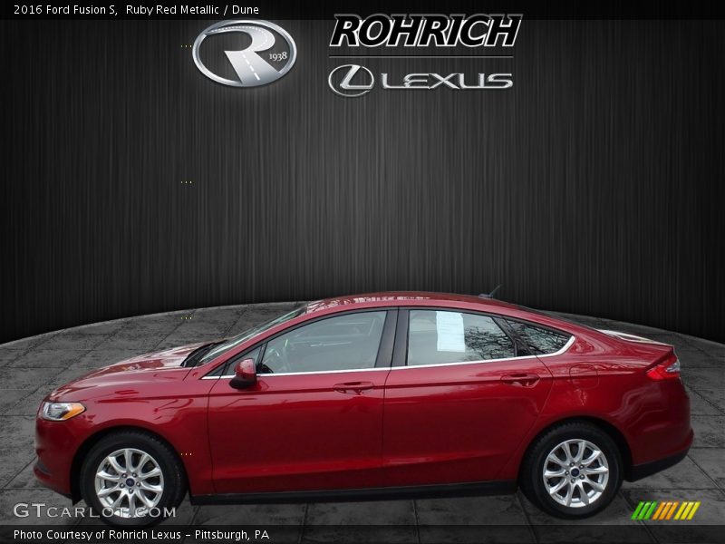 Ruby Red Metallic / Dune 2016 Ford Fusion S