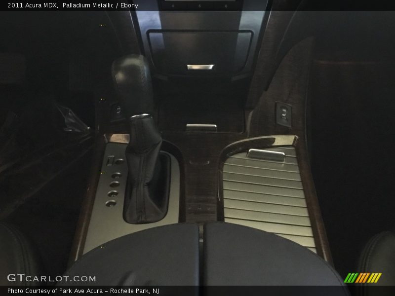 Palladium Metallic / Ebony 2011 Acura MDX