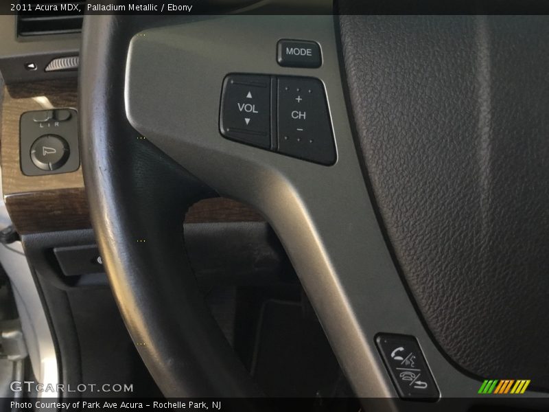 Palladium Metallic / Ebony 2011 Acura MDX