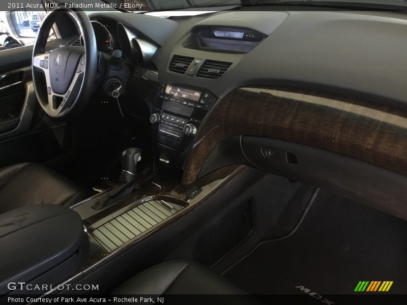 Palladium Metallic / Ebony 2011 Acura MDX