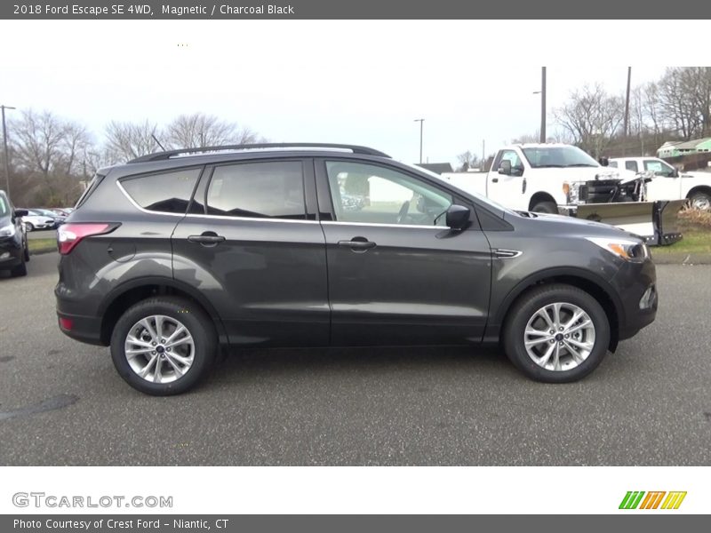 Magnetic / Charcoal Black 2018 Ford Escape SE 4WD