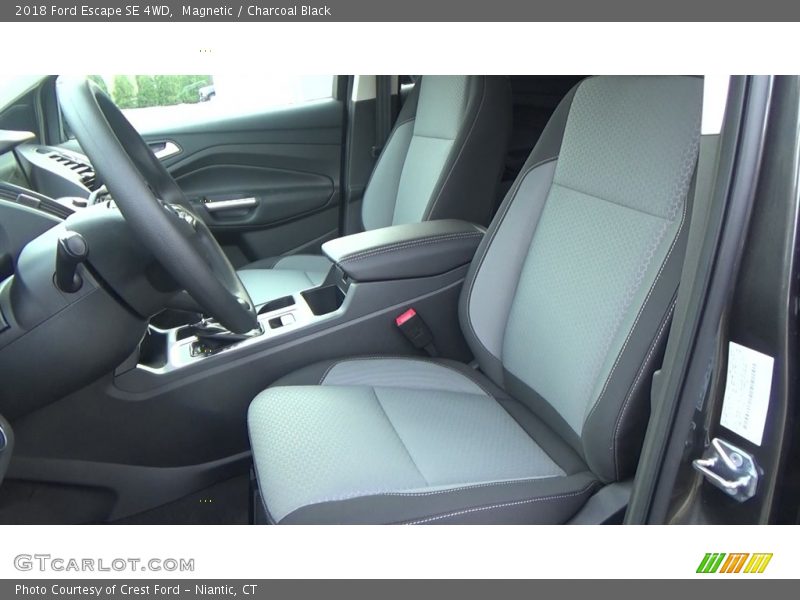 Magnetic / Charcoal Black 2018 Ford Escape SE 4WD