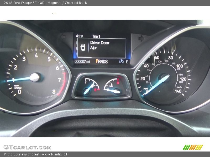 Magnetic / Charcoal Black 2018 Ford Escape SE 4WD