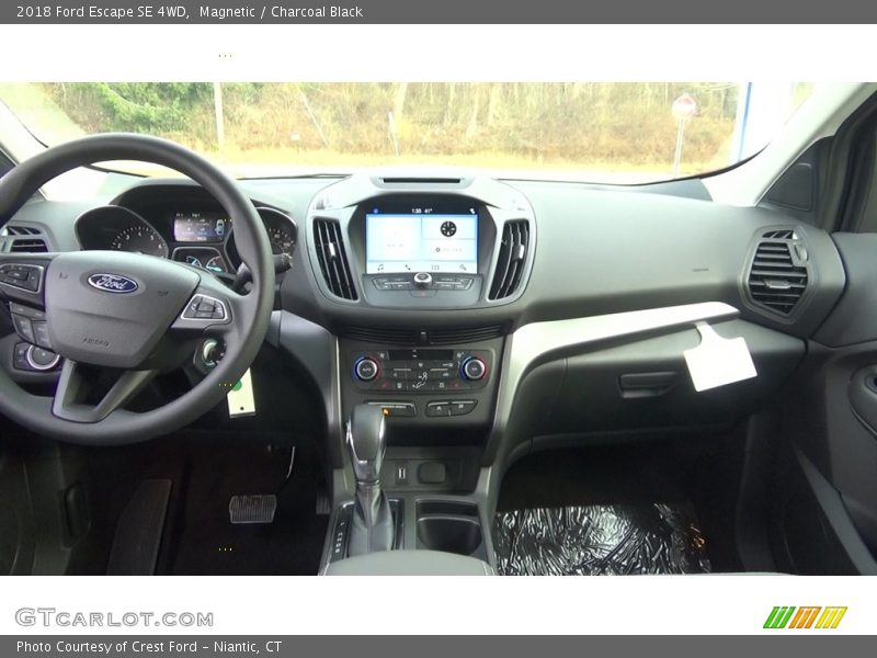 Magnetic / Charcoal Black 2018 Ford Escape SE 4WD