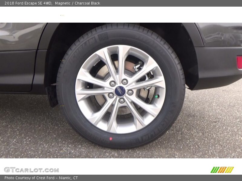 Magnetic / Charcoal Black 2018 Ford Escape SE 4WD