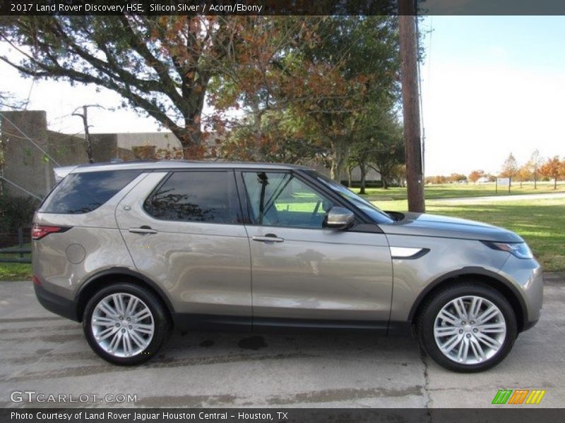 Silicon Silver / Acorn/Ebony 2017 Land Rover Discovery HSE