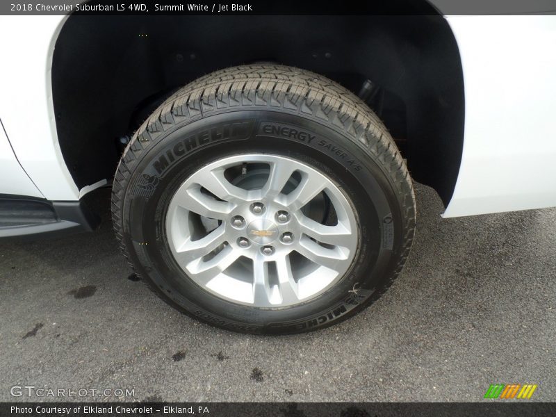 Summit White / Jet Black 2018 Chevrolet Suburban LS 4WD