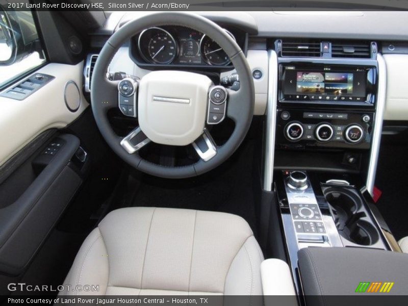 Silicon Silver / Acorn/Ebony 2017 Land Rover Discovery HSE