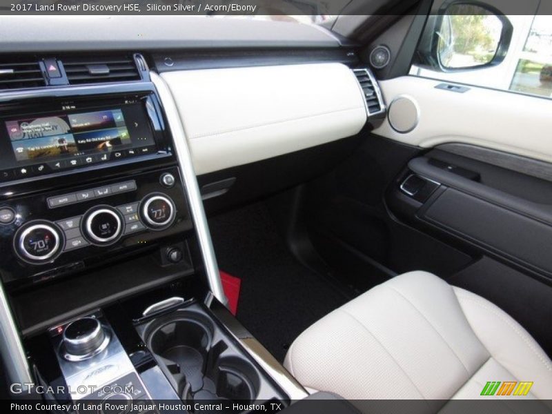 Silicon Silver / Acorn/Ebony 2017 Land Rover Discovery HSE