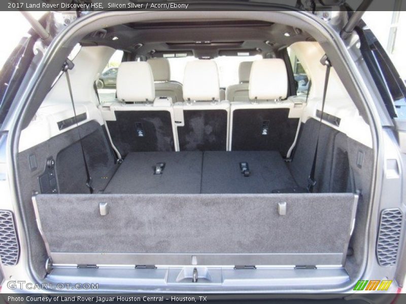 Silicon Silver / Acorn/Ebony 2017 Land Rover Discovery HSE