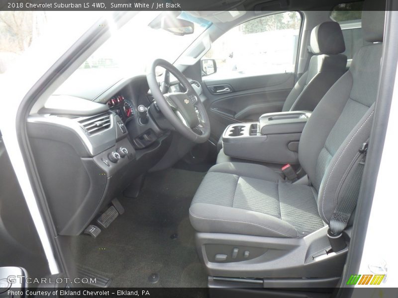Summit White / Jet Black 2018 Chevrolet Suburban LS 4WD