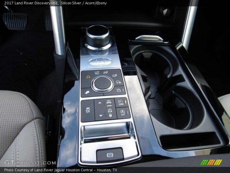 Silicon Silver / Acorn/Ebony 2017 Land Rover Discovery HSE
