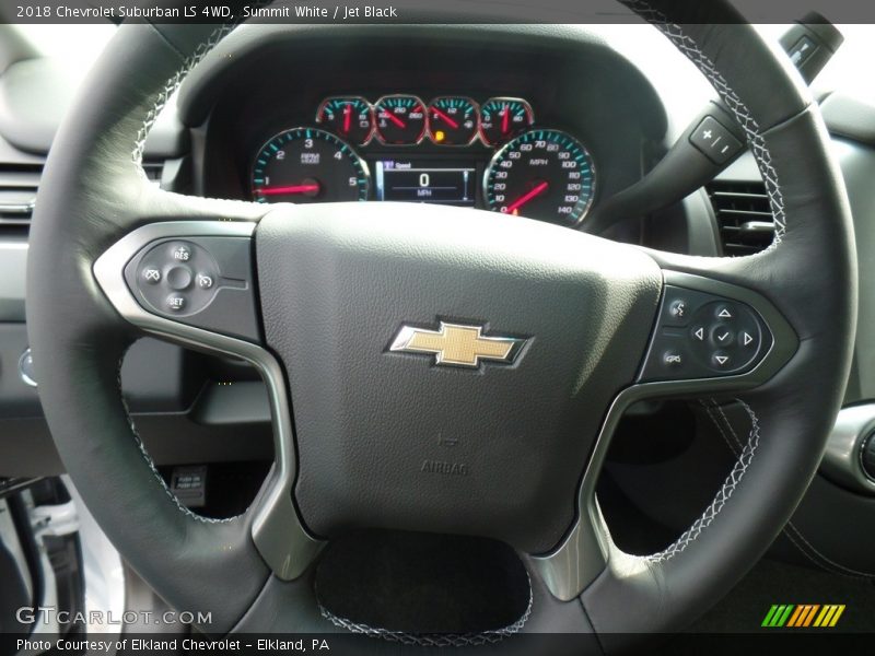 Summit White / Jet Black 2018 Chevrolet Suburban LS 4WD